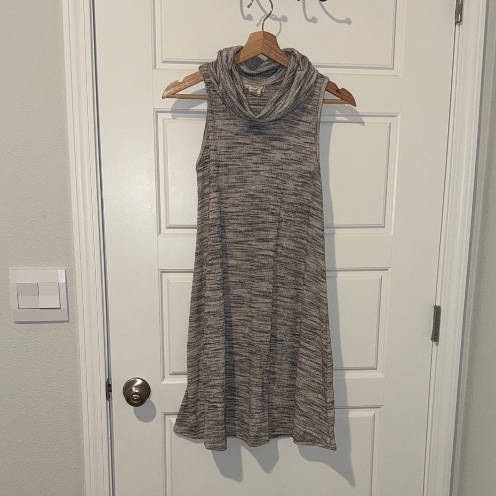 LOWEST PRICE! no comment ny la grey cowl neck ribbed dress size small
